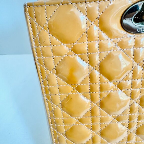 AUTHENTIC CHRISTIAN DIOR PATENT LEATHER QUILTED YELLOW LADY DIOR SATCHEL ITALY - Picture 16 of 16
